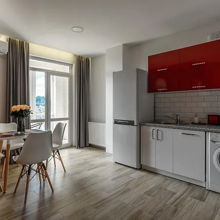 アパート Aparts リヴィウ