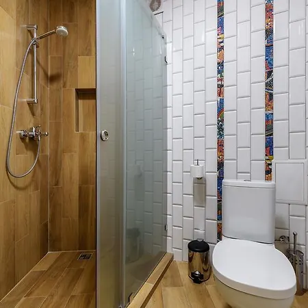 Aparts アパート *