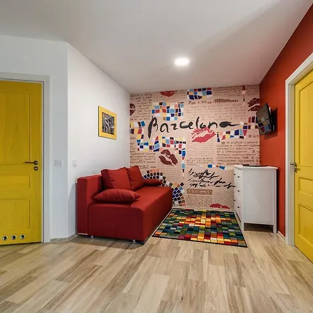 アパート Aparts リヴィウ