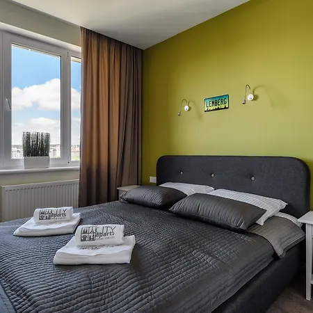 Aparts アパート *