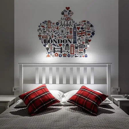 Aparts アパート リヴィウ