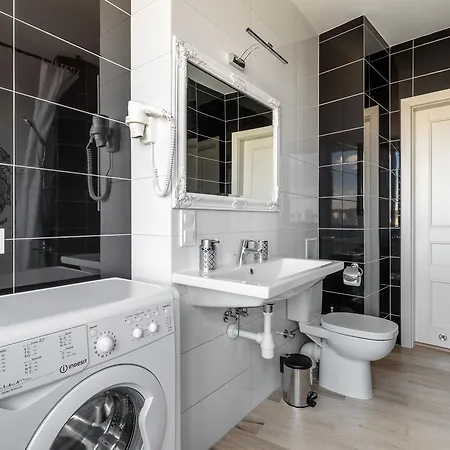 Aparts Apartmán *